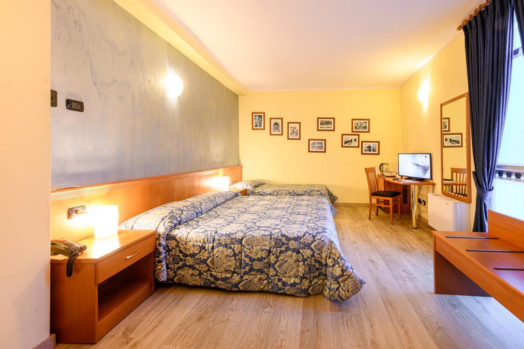 Hotel Garni Le Corti Grosotto Екстер'єр фото